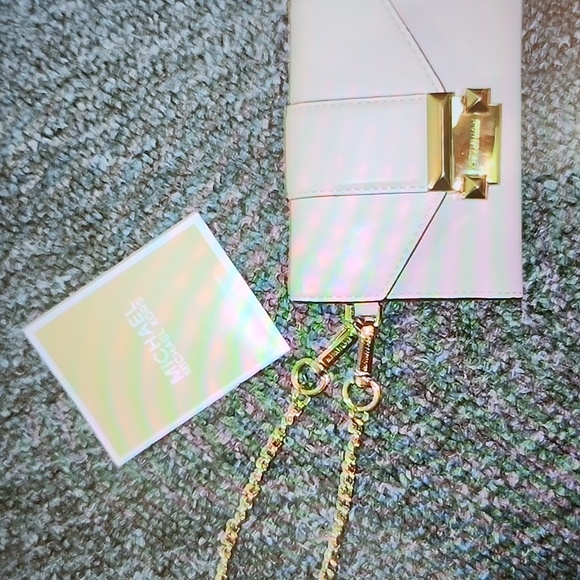 Michael Kors Whitney Pink Leather Wallet with Gold Chain and ID Holder - Picture 3 of 16